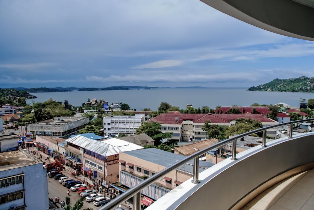 Gold Crest Hotel Mwanza Exterior foto